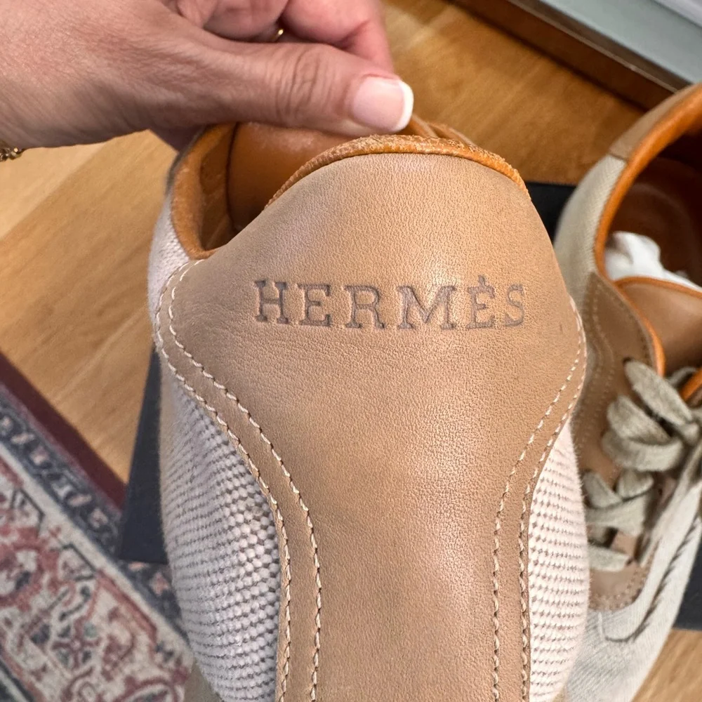 Hermes Leather Interior in Tan and Brown - Picture 6 of 7